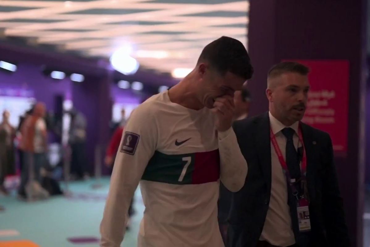 Piala Dunia 2022: Pesan Tersirat dari Tangisan Cristiano Ronaldo