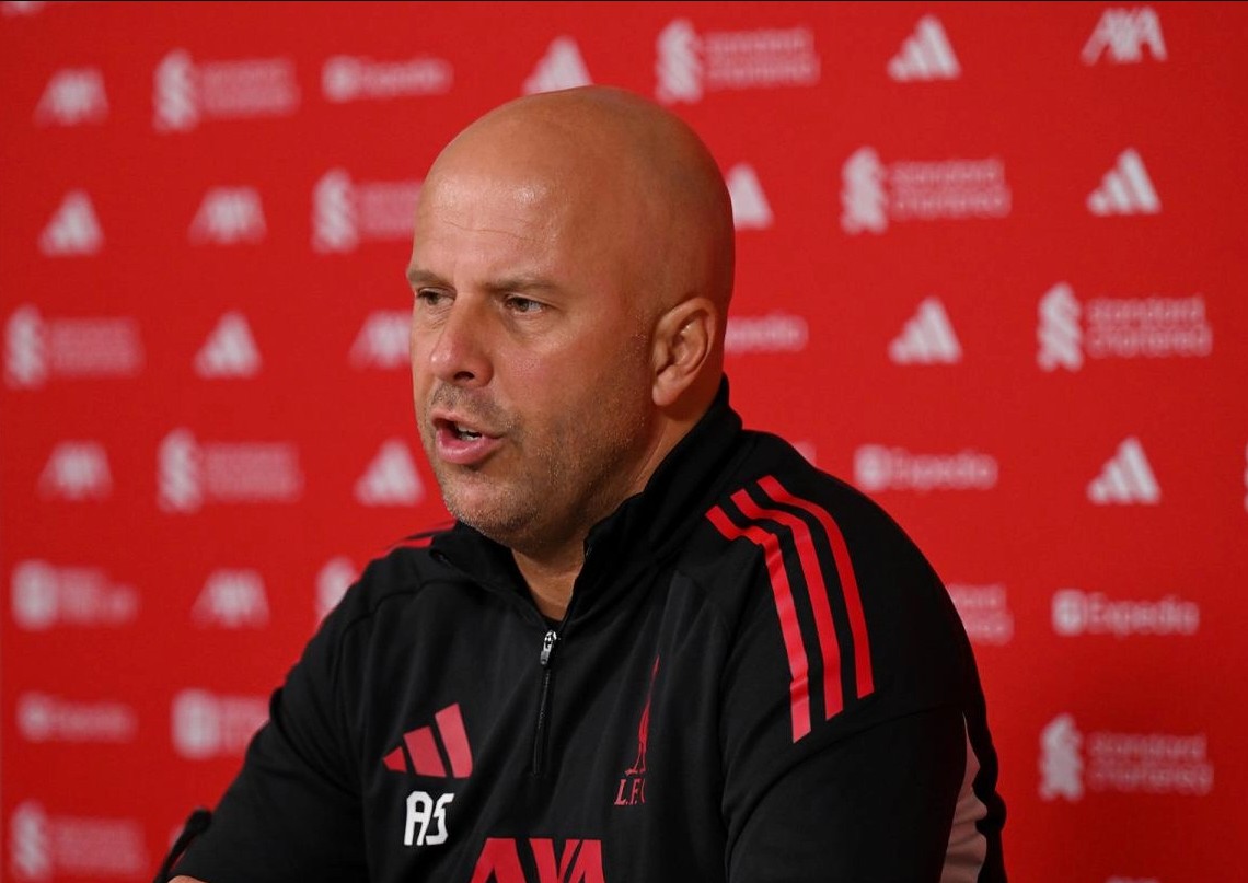 Liverpool Didesak Beli Bek Tengah pada Januari, Ini Tanggapan Arne Slot 