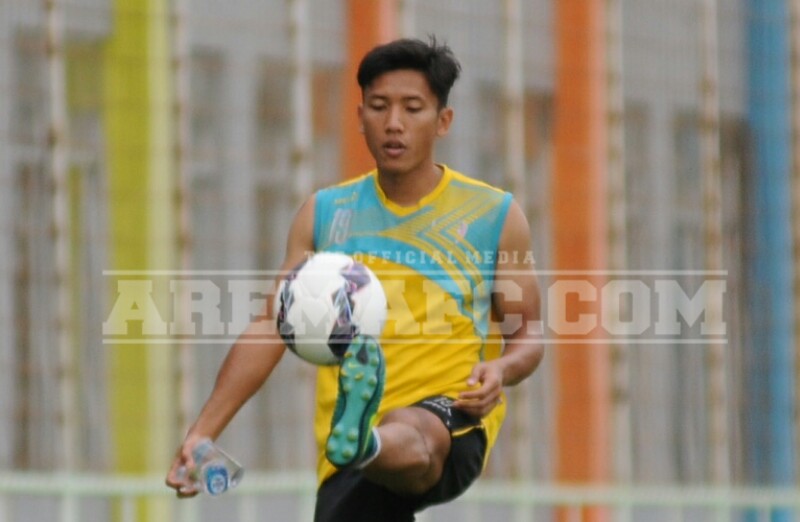 Mitra Kukar Datangkan Ahmad Bustomi dan Arif Suyono