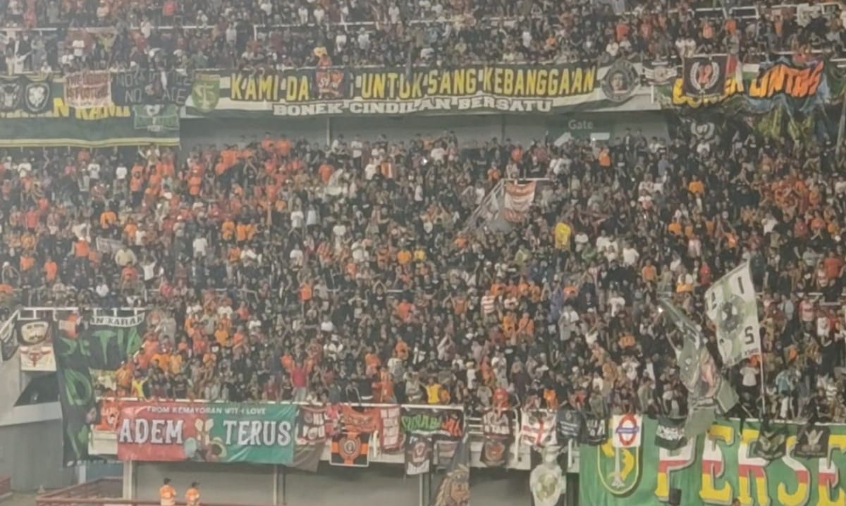 The Jakmania Disambut Hangat Bonek di Surabaya, Rizky Ridho: Persaudaraan Ini Harus Dirawat