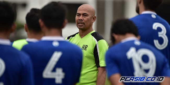 Mario Gomez Datang, Komposisi Asisten Pelatih Persib Tidak Berubah