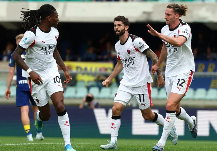 Hasil Serie A: Menang Tipis 1-0 atas Hellas Verona, AC Milan Naik ke Peringkat Dua