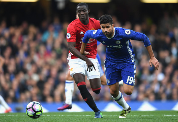 Manchester United Konfirmasi Cedera Bailly Sangat Buruk