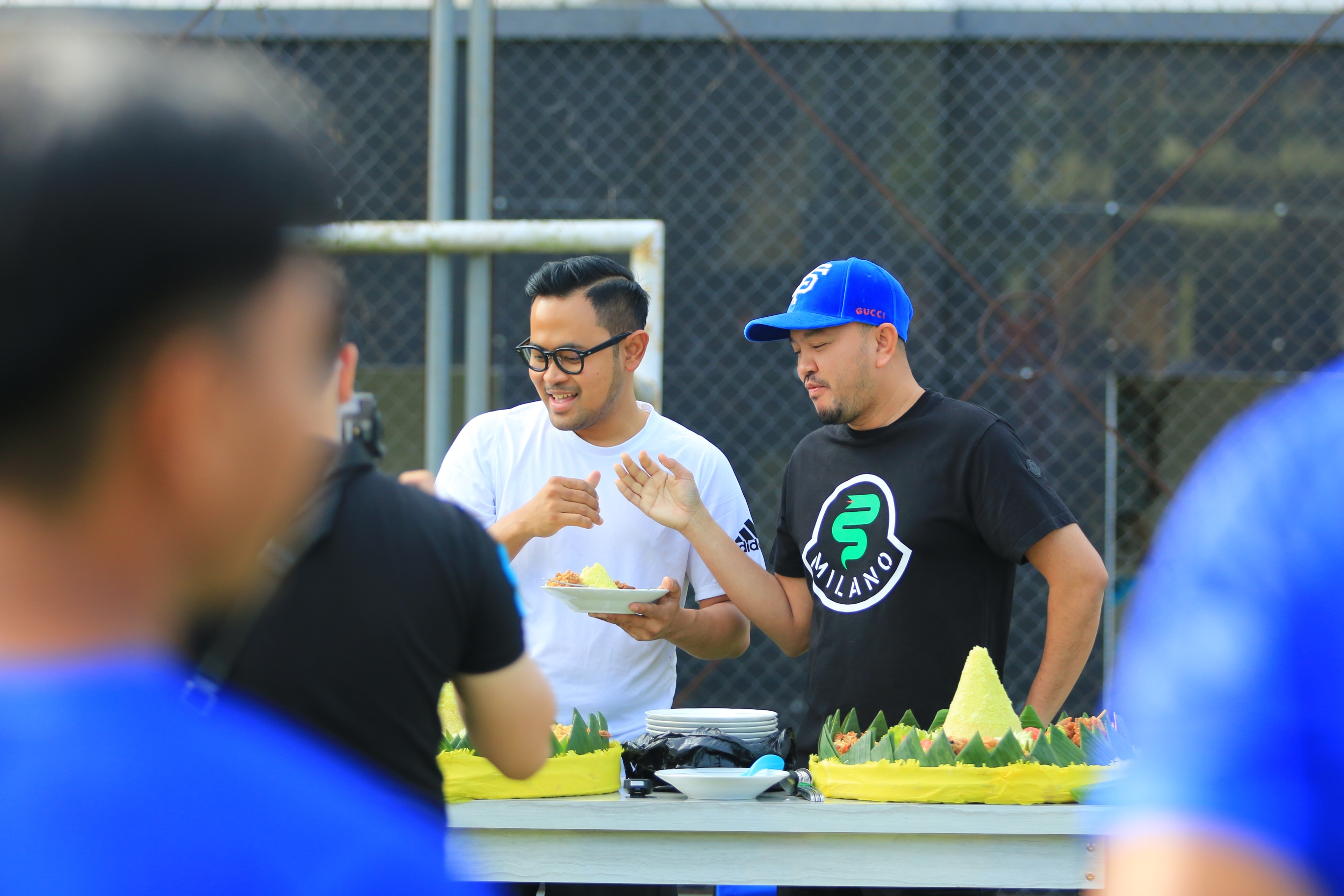 Prosesi Tumpeng Hiasai Sesi Latihan Perdana Arema FC