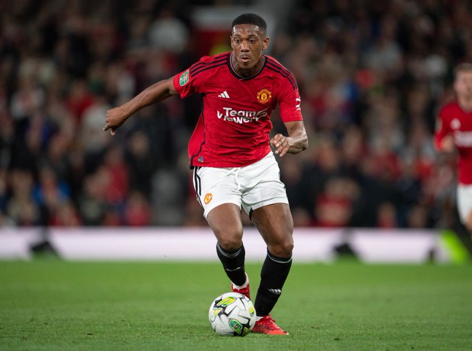 Problem Manchester United: Martial Bukan Level Premier League