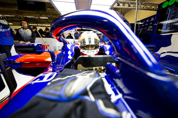 Hari Pertama Tes F1 Abu Dhabi: Sebastian Vettel Tercepat, Sean Gelael Pembalap Tersibuk