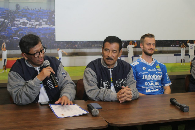 Manajemen Persib Bandung Jelaskan soal Launching Tim dan Jersey