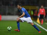 Jarang Dimainkan MU, Darmian Jadi Bidikan Napoli 
