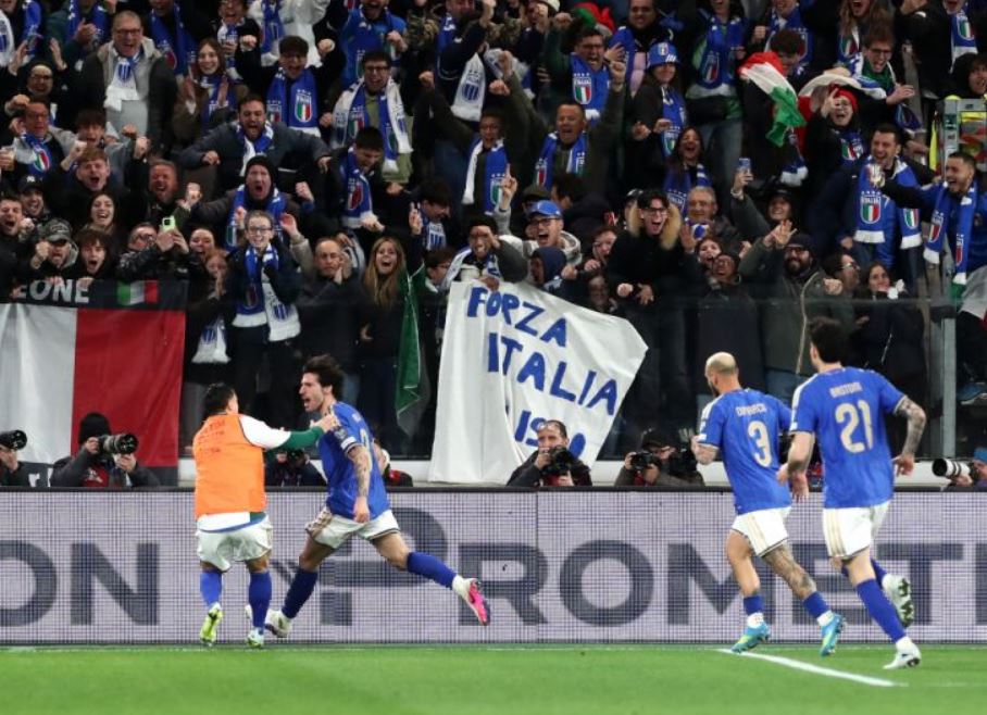 Hasil Pertandingan: Menang 2-0 atas Irlandia Utara, Italia Satu Langkah Menuju Piala Dunia 2026