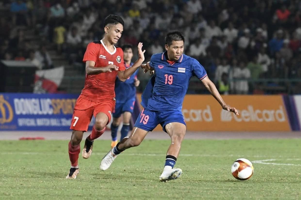 Kiper Senior Kawin Thamsatchanan Sindir Sikap Personel Timnas Thailand U-22 di Final Kontra Indonesia
