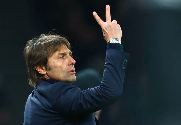 Baru Sebentar Melatih Tottenham, Antonio Conte Pindah ke PSG?