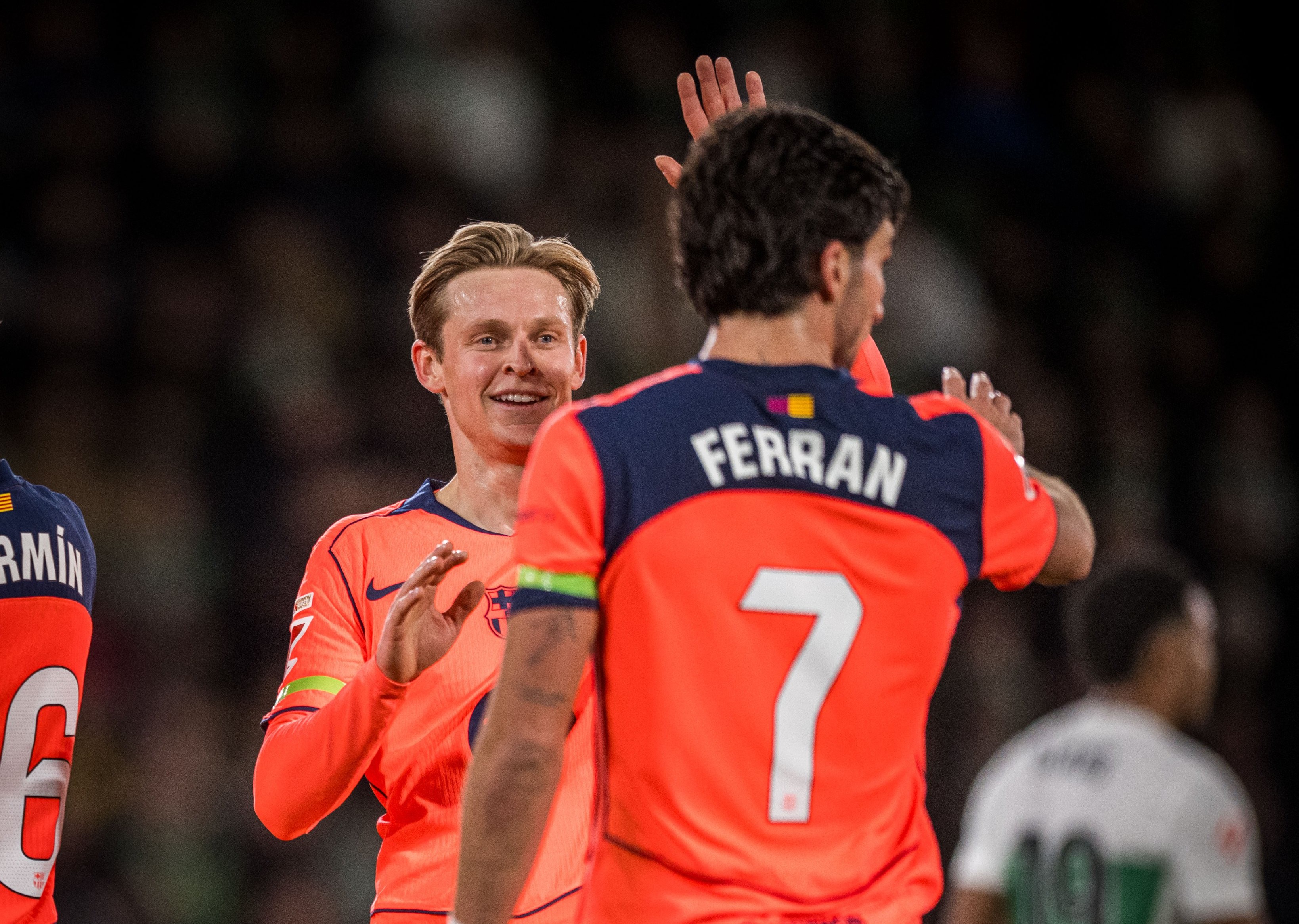 Bantai Elche, Barcelona Belum Capai Puncak Performa