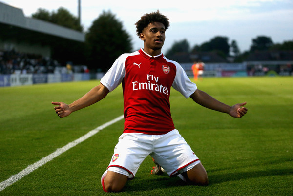 Menerka Nasib 3 Wonderkid Arsenal di Musim 2017-2018