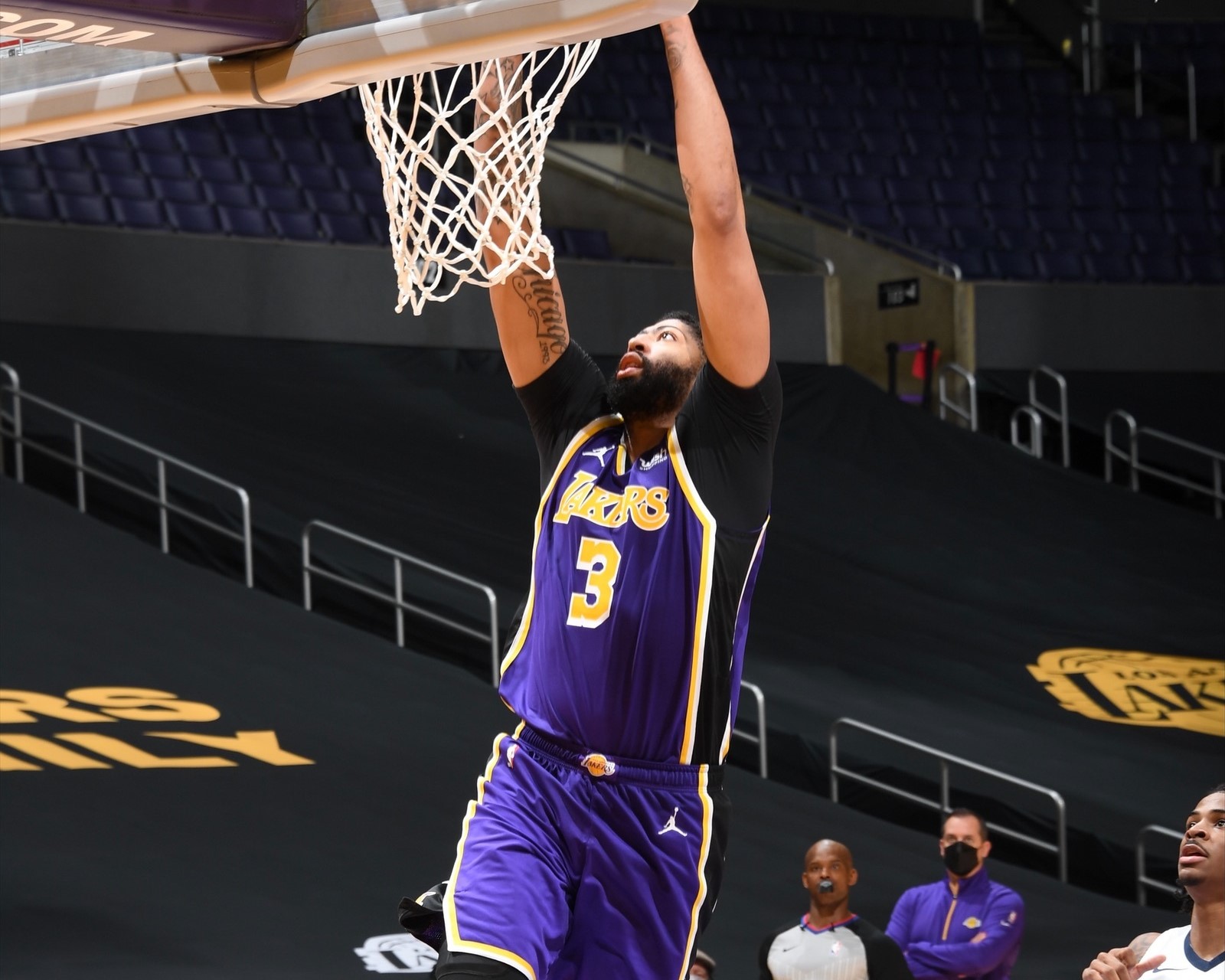 Hasil NBA: Davis Kembali, Lakers Bukan Tandingan Grizzlies