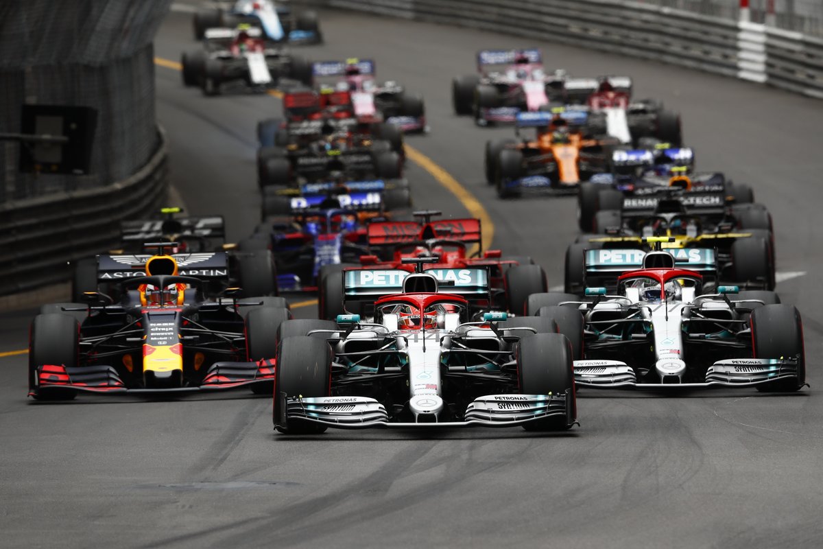 Lewis Hamilton Menang F1 GP Monako dengan Membawa Semangat Mendiang Niki Lauda
