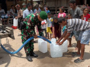 Misi Mengirim Satu Juta Liter Air dengan Bersepeda Tuntas