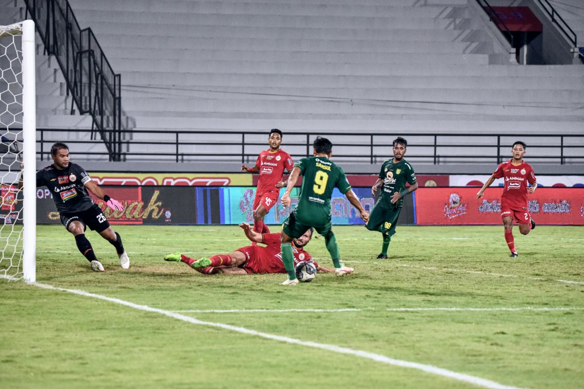 Gagal Menang atas Persija, Persebaya Terkesan Meremehkan dan Main-main