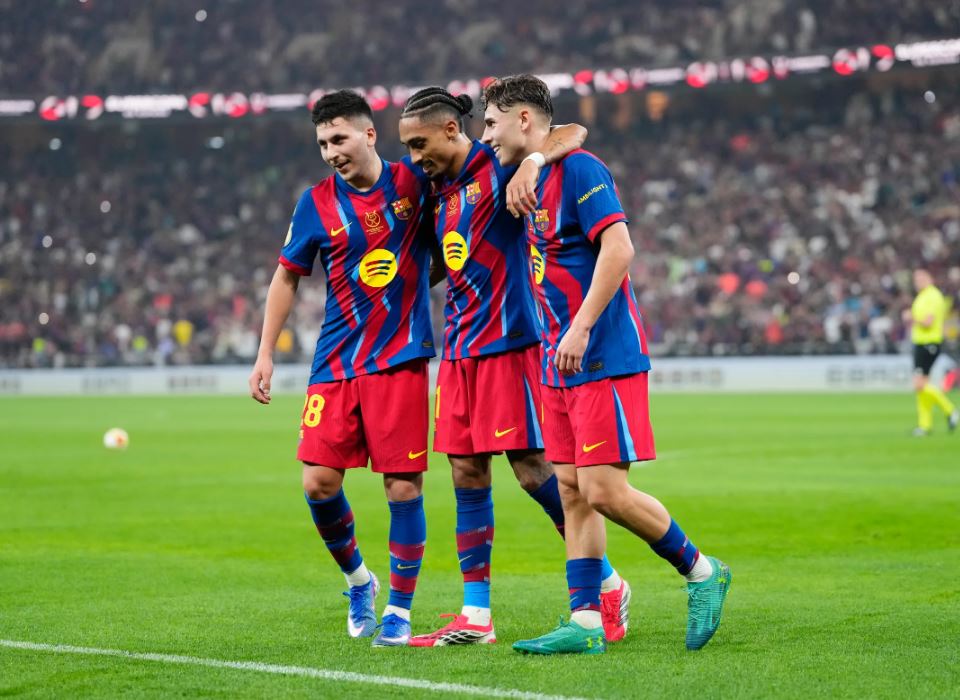 Hasil Pertandingan: Inter Milan Menang, Barcelona ke Final Piala Super Spanyol