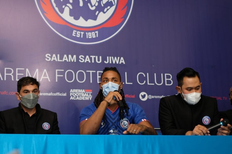Duo Asing dari Vilafranquense, Pelatih Arema FC Angkat Bicara