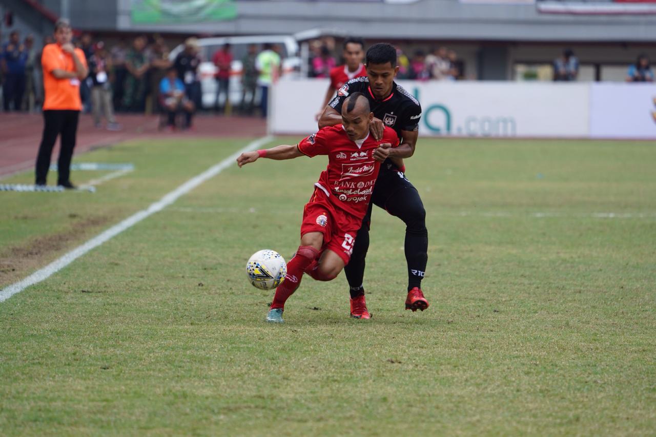 Riko Simanjuntak Tegaskan Tak Ada Perpecahan dalam Tim Persija Jakarta