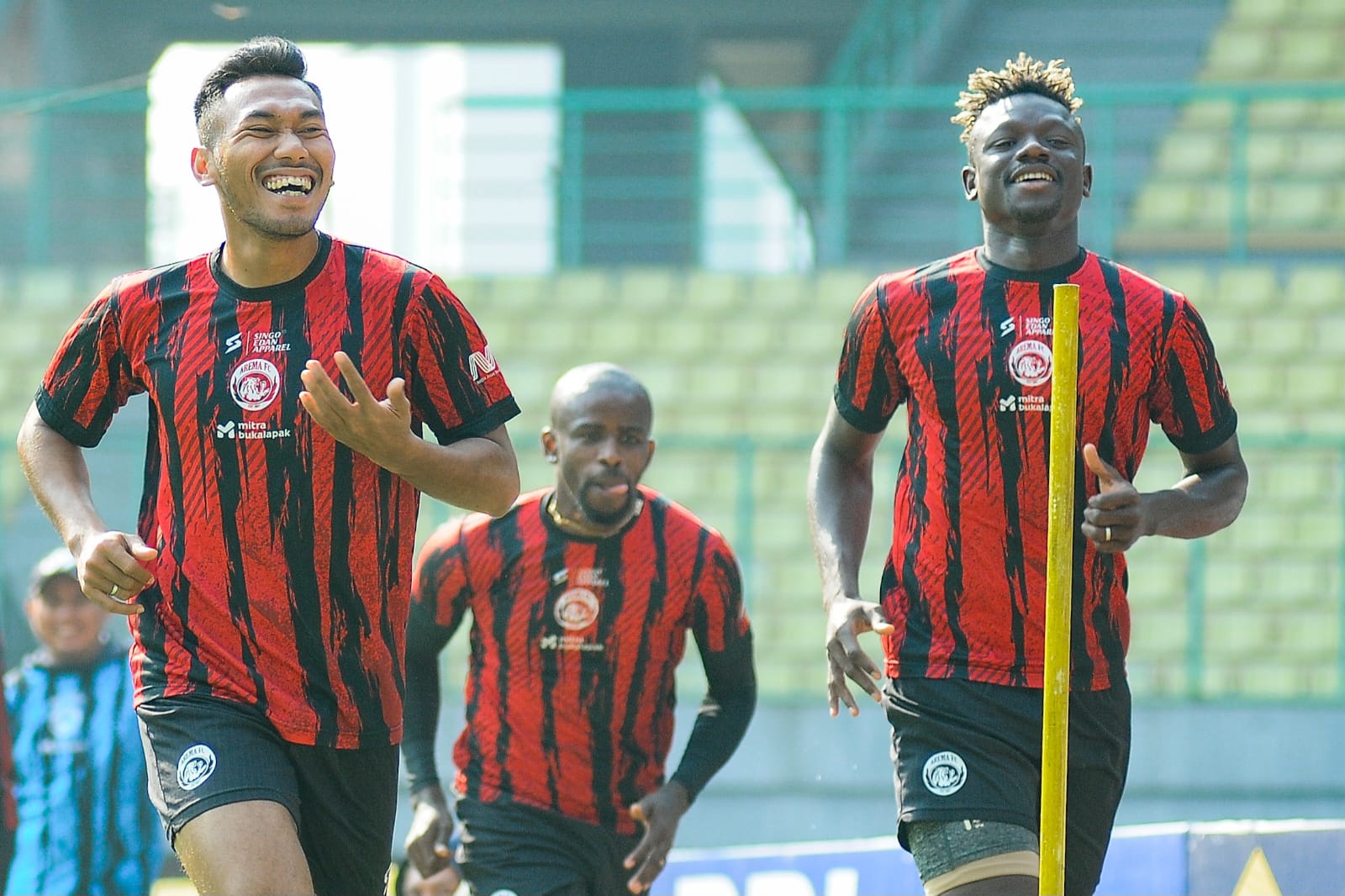Sedang di Atas Angin, Arema FC Dapat Kabar Baik dari Gustavo Almeida
