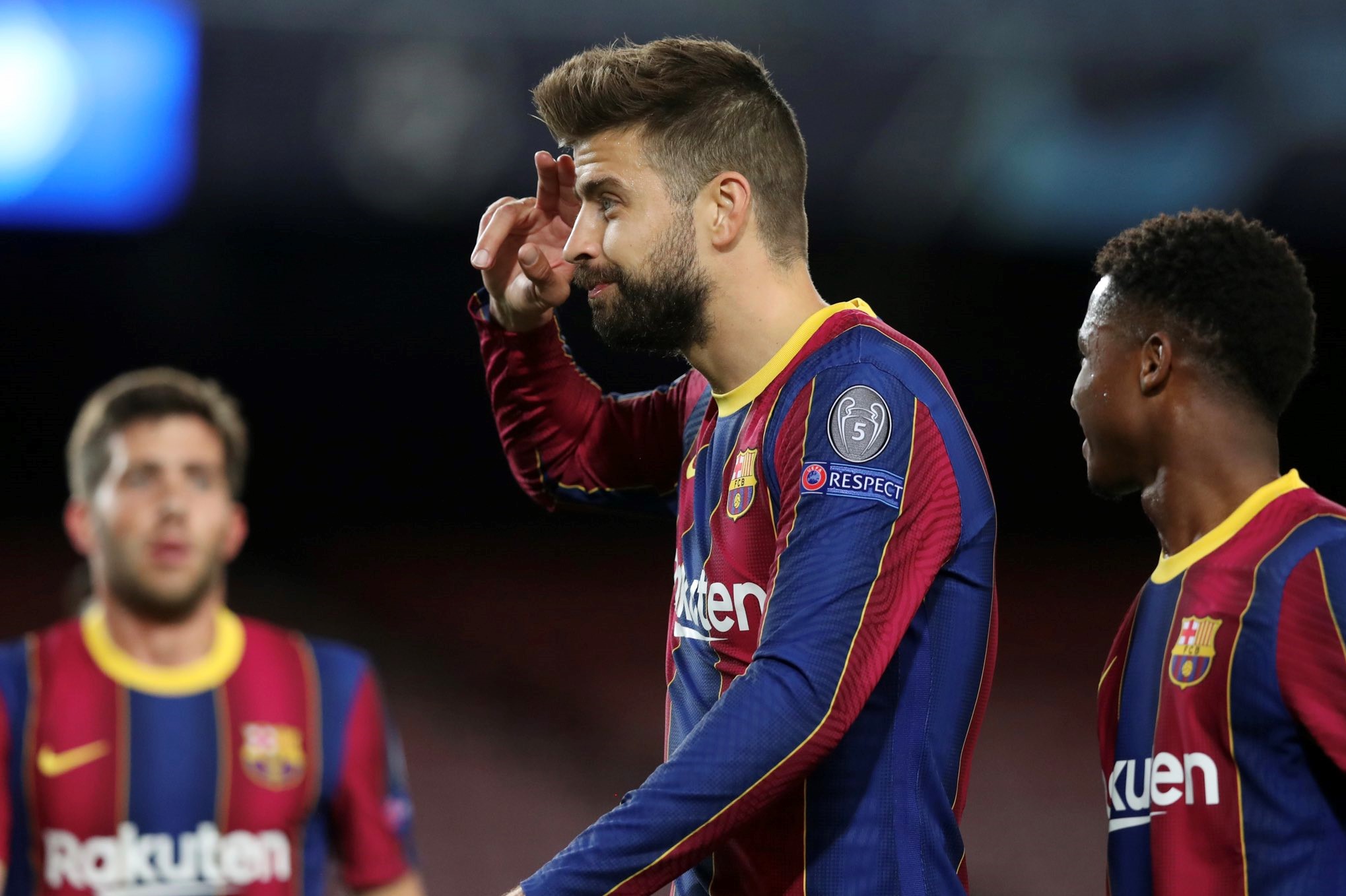 Gerard Pique Nilai Barcelona Sedang Berganti Wajah