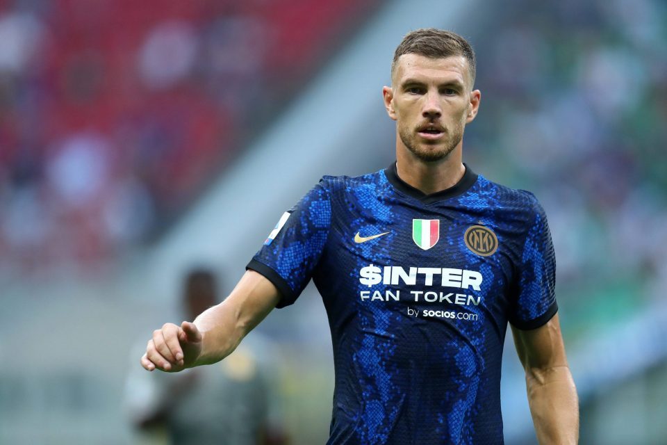 Edin Dzeko Tak Terbebani Status Pengganti Lukaku
