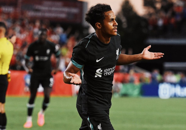 Akhirnya Liverpool Ramaikan Bursa Transfer, Jual Fabio Carvalho ke Brentford