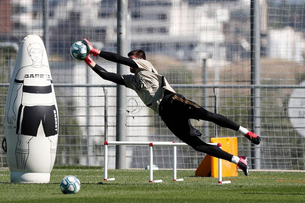 Thibaut Courtois Kangen Hadapi Tembakan Pemain Real Madrid