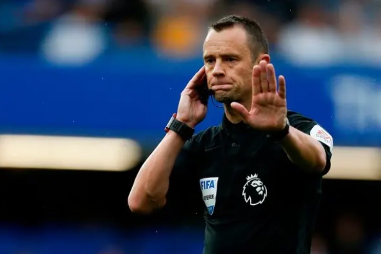Wasit Premier League Harus Lebih Percaya Diri dan Tidak Bergantung VAR