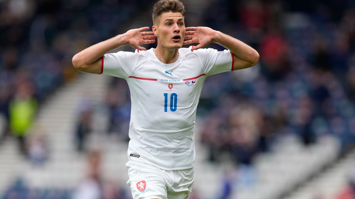 Tendangan Jarak Jauh Patrik Schick Jadi Gol Terbaik Piala Eropa 2020
