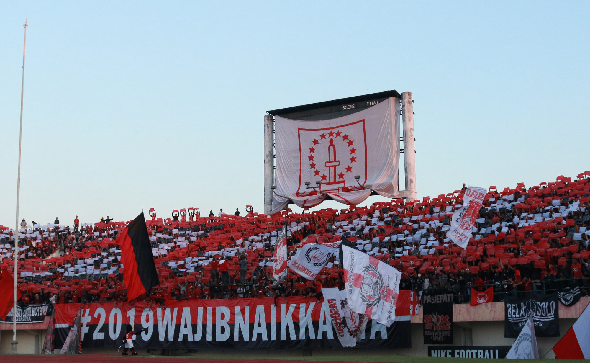 Liga 2 2019: Kompetisi Belum Pasti, Pasoepati Tetap Desak Persis Segera Bergerak