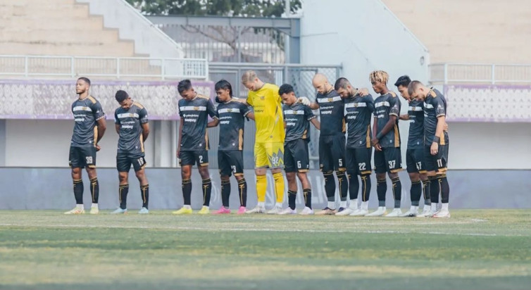 Menilai Wasit Lawan Arema FC Bermasalah, Dewa United FC: Peluit Merusak Pertandingan