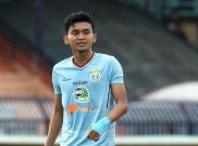 Dendy Sulistyawan Belum Tentukan Pilihan antara Persela atau Bhayangkara FC