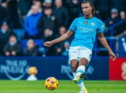 AC Milan Pantau Bek Manchester City yang Inginkan Menit Bermain Lebih Banyak