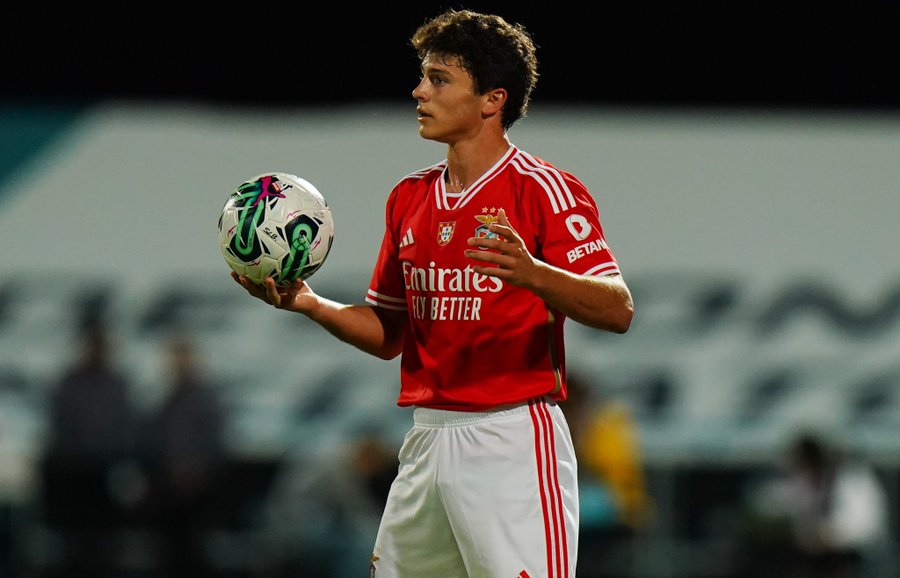 Muda dan Berbakat, Joao Neves Masuk Radar Manchester United