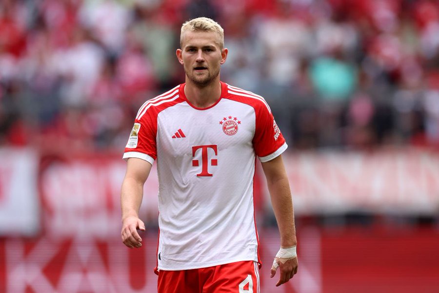 Matthijs De Ligt Dicadangkan? Rugi Dong!
