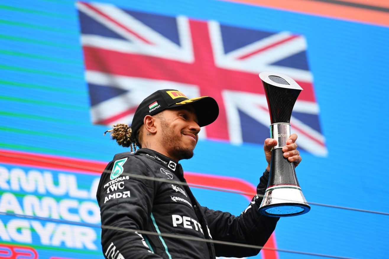 Duo Mercedes Podium Lagi, Lewis Hamilton Makin Termotivasi