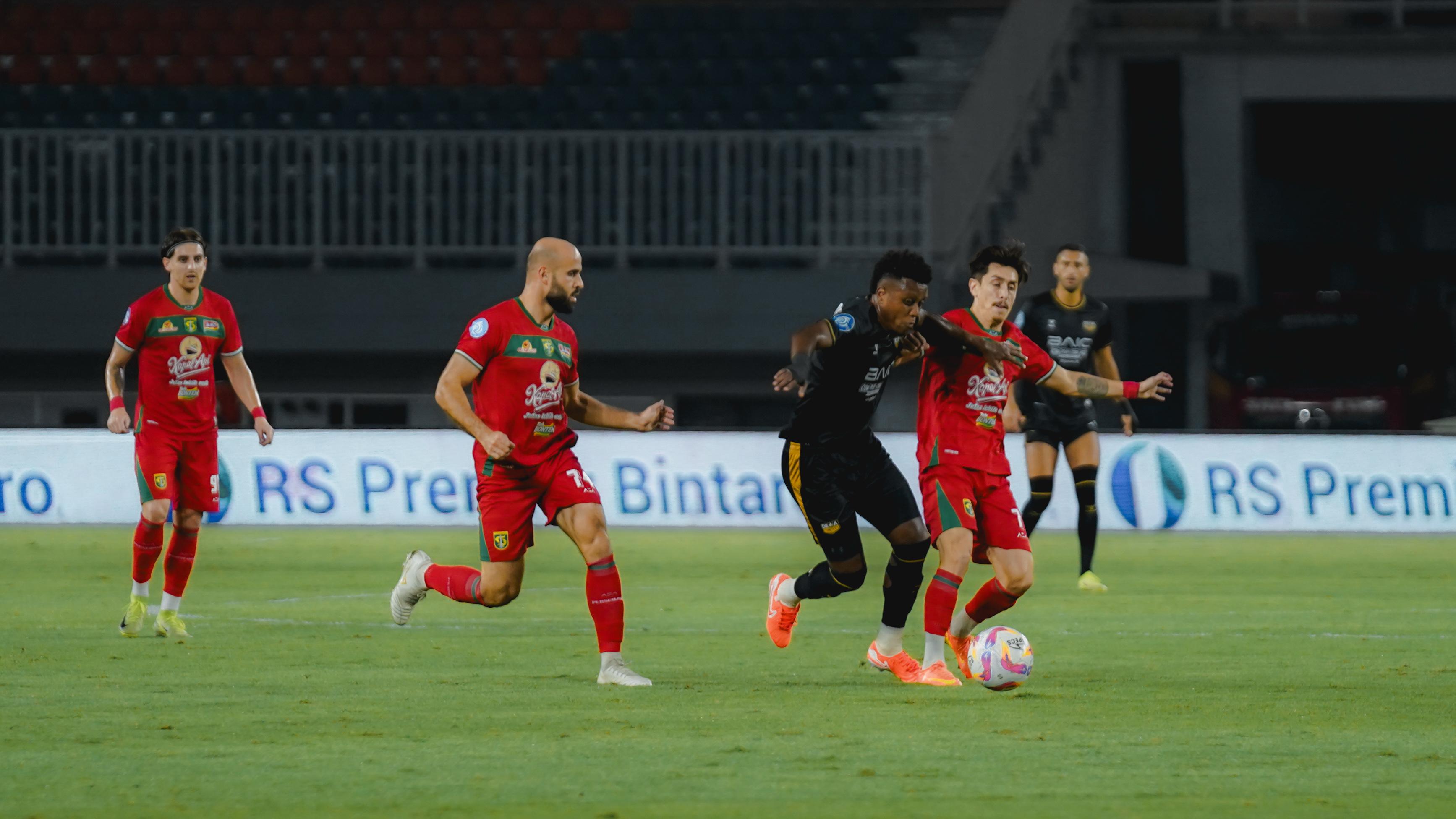 Soal Peluang Dewa United FC Juara Liga 1 Musim Ini, Jan Olde Sebut Persib Harus Kalah Tiga Kali Lagi