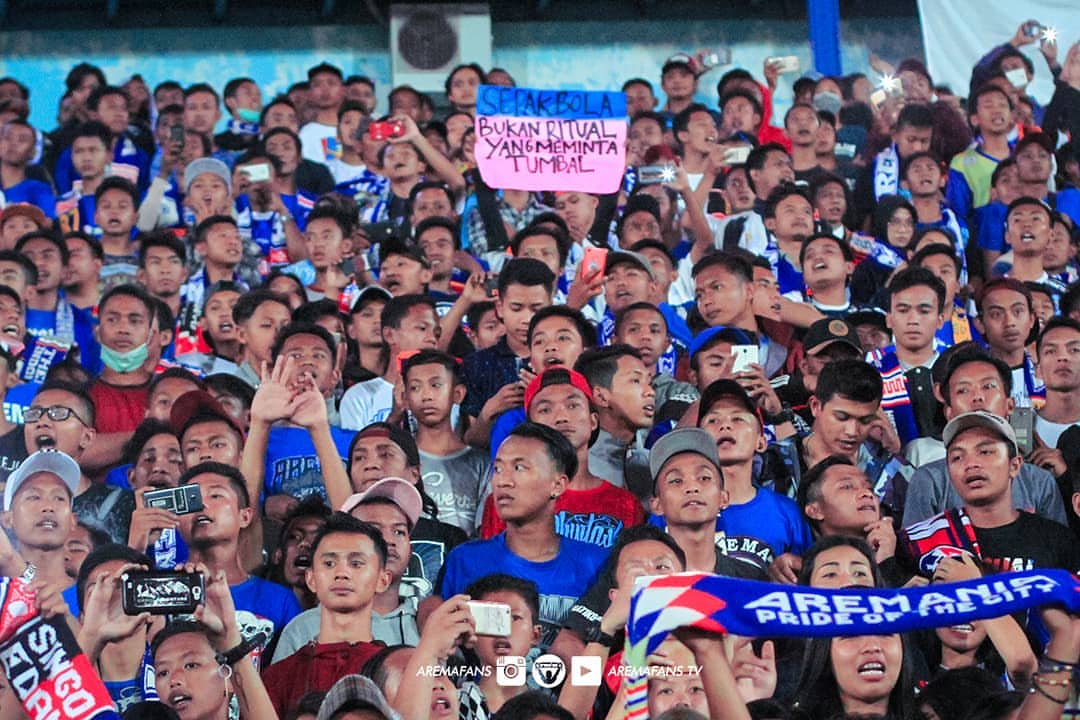 Arema FC Ingin Aremania dan Bonek Berdamai