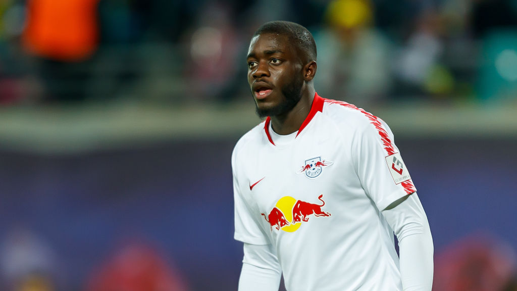 Liverpool Wajib Keluarkan Segala Upaya demi Dapatkan Dayot Upamecano