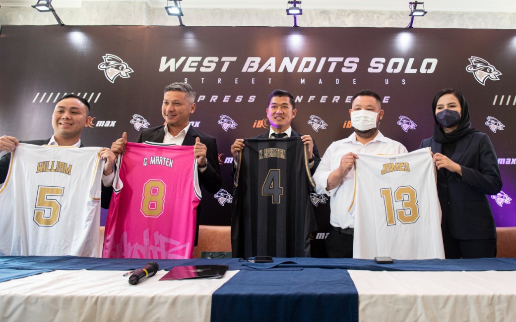 Seperti Raffi, Gading Terjun ke Basket