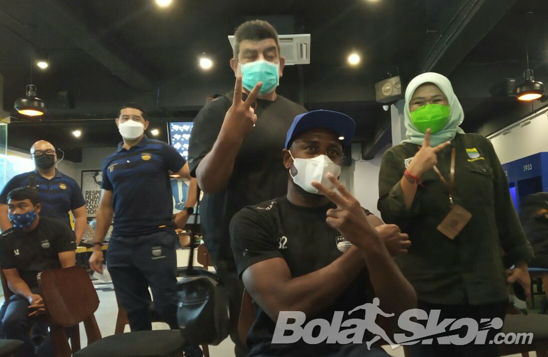 Skuat Persib Jalani Vaksin COVID-19 Tahap Pertama