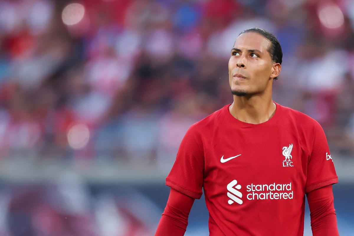 Tertinggal 15 Poin, Virgil van Dijk Belum Menyerah Kejar Arsenal