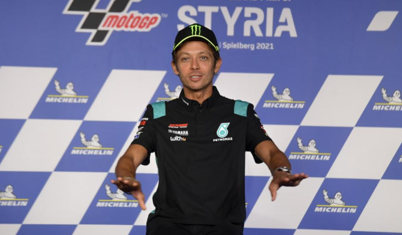 Valentino Rossi Resmi Pensiun dari MotoGP Usai Musim 2021