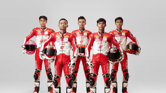 12 Pembalap AHRT Mengejar Mimpi di Kancah Internasional