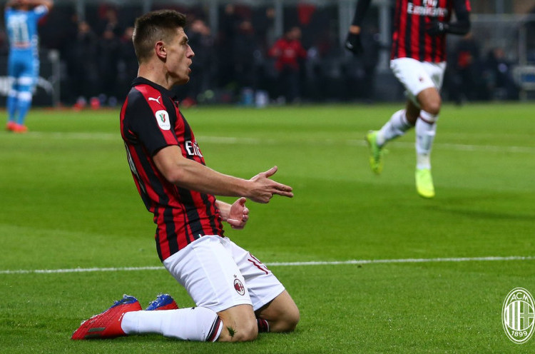 Cetak Dua Gol Saat Debut di AC Milan, Krzysztof Piatek Predator Andal