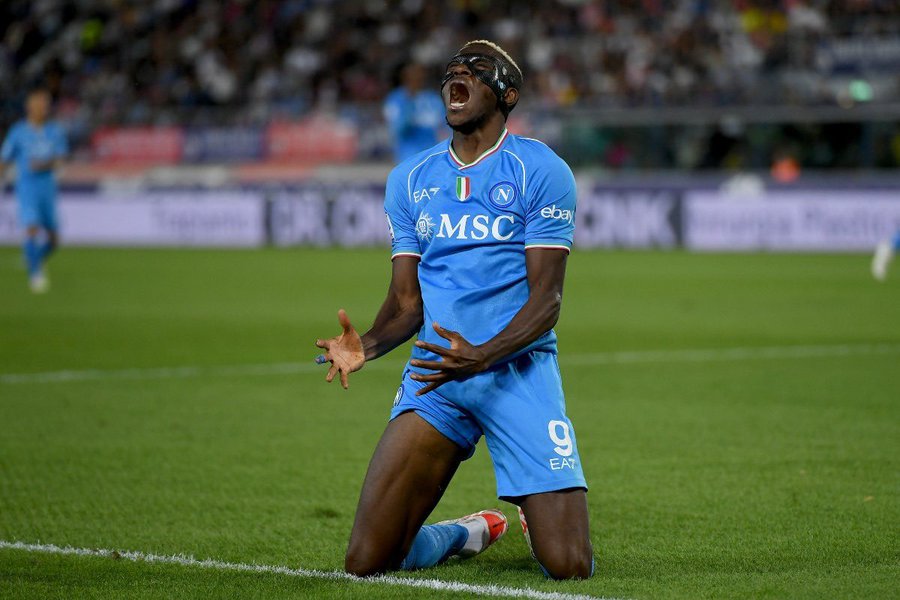 Manchester United, Arsenal, dan Chelsea Saling Sikut Rebutan Victor Osimhen