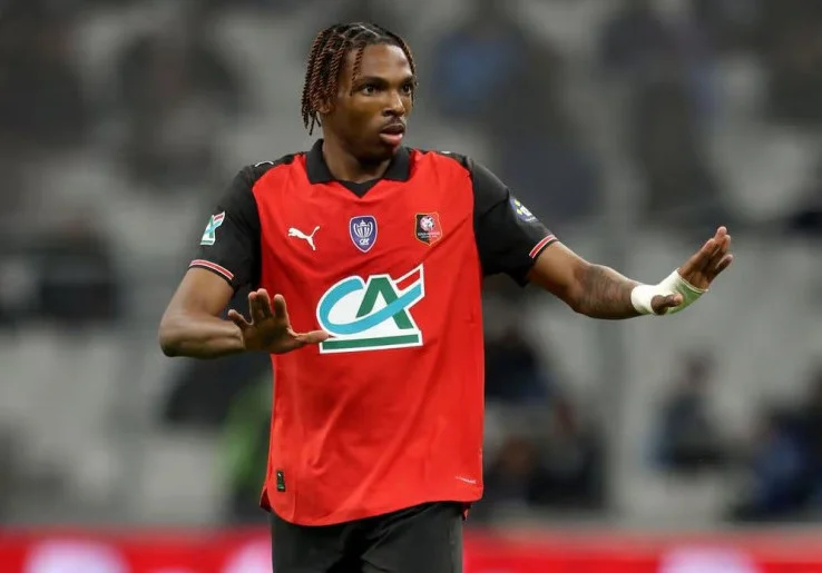Arne Slot Konfirmasi, Jeremy Jacquet sebagai Suksesor Virgil van Dijk di Liverpool