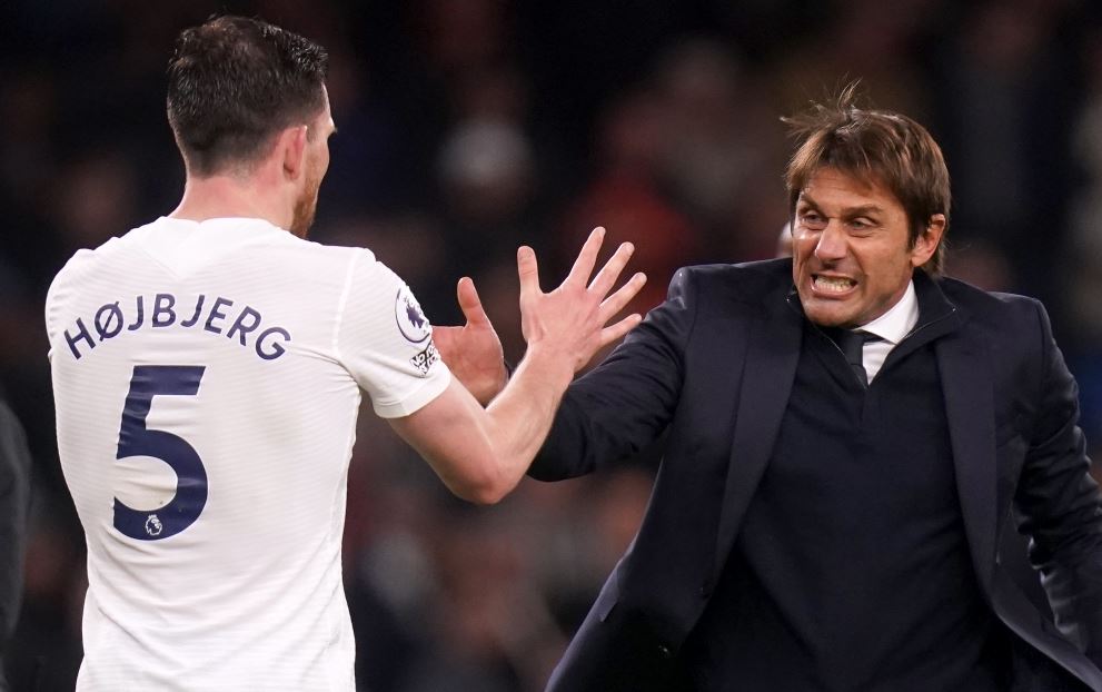Hojbjerg, Pemain Pertama Tottenham yang Merespons Komentar Pedas Conte
